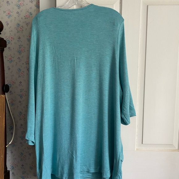 DB Sunday Teal Lounging Top - Picture 3 of 7